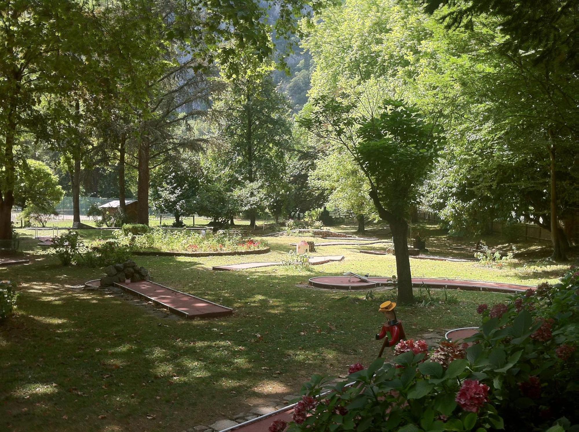 Résidence Thermale du Parc Ornolac-Ussat-les-Bains Exterior foto